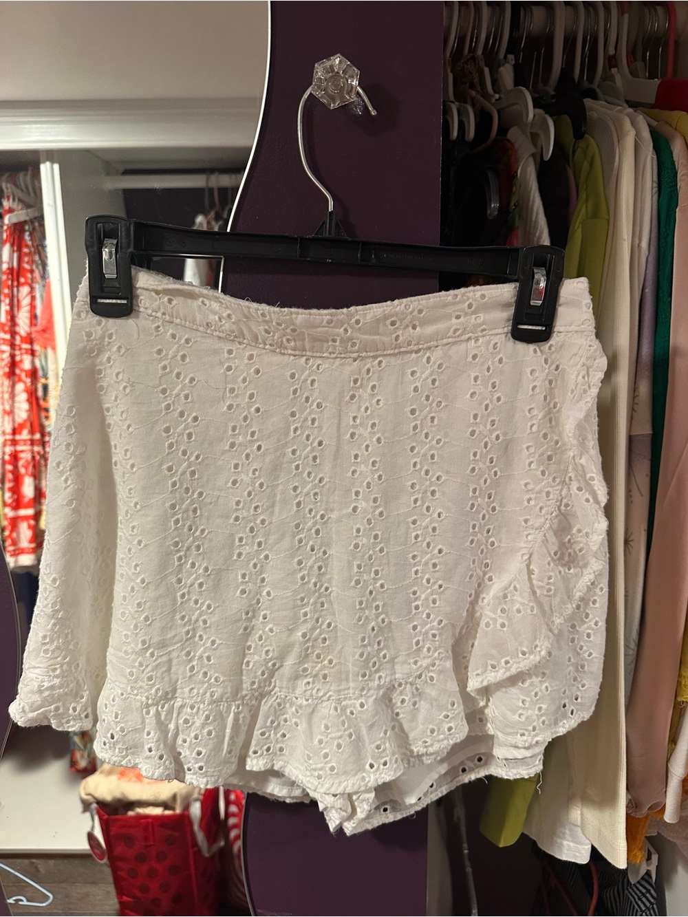 Hollister White Eyelet Ruffle Shorts